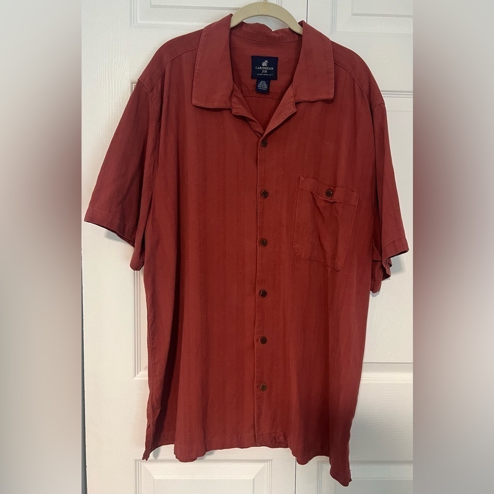 Men's Caribbean Joe Short Sleeved Button Down Silk Shirt